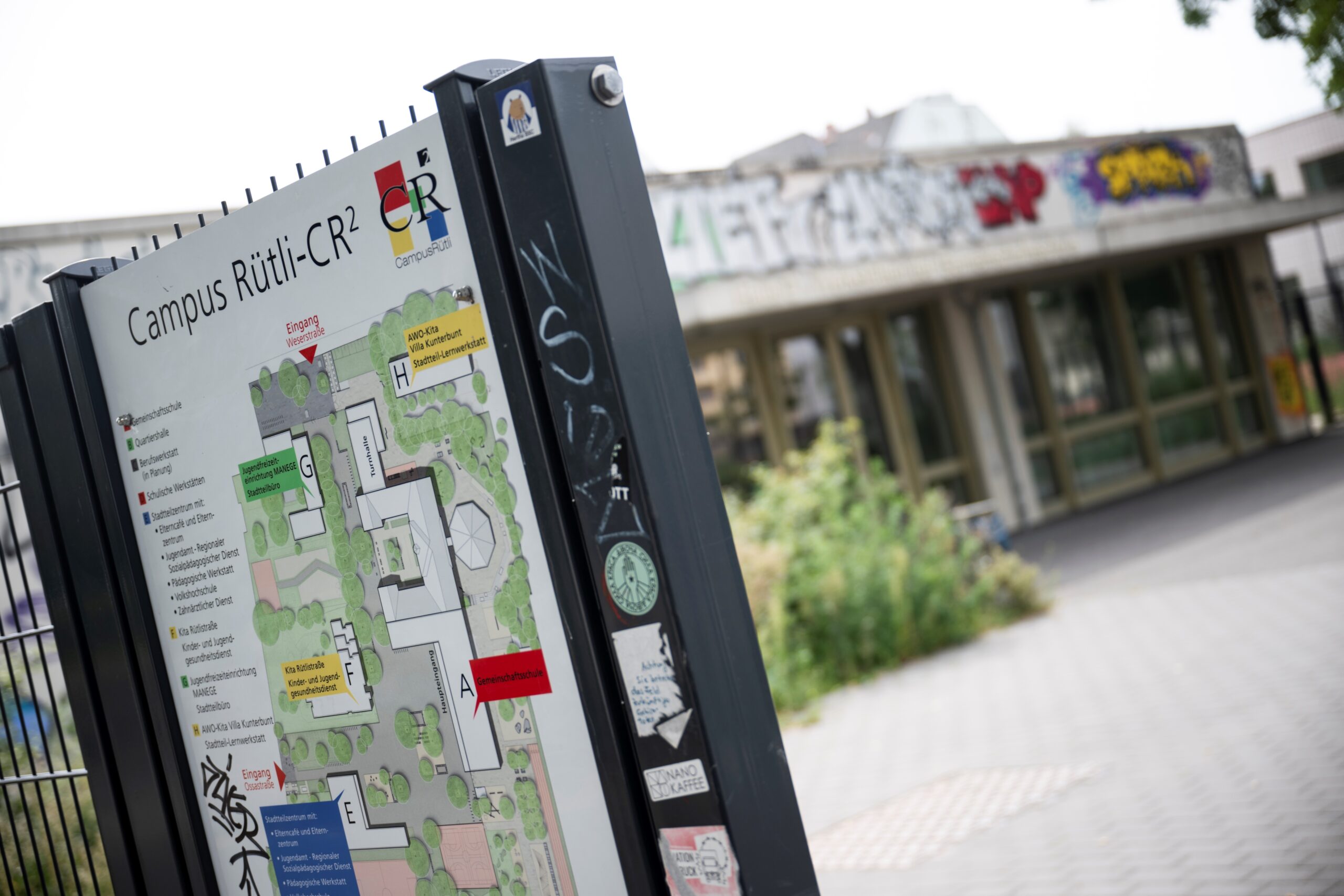 Das Gebäude Werkstätten der Gemeinschaftsschule auf dem Rütli Campus in Berlin.