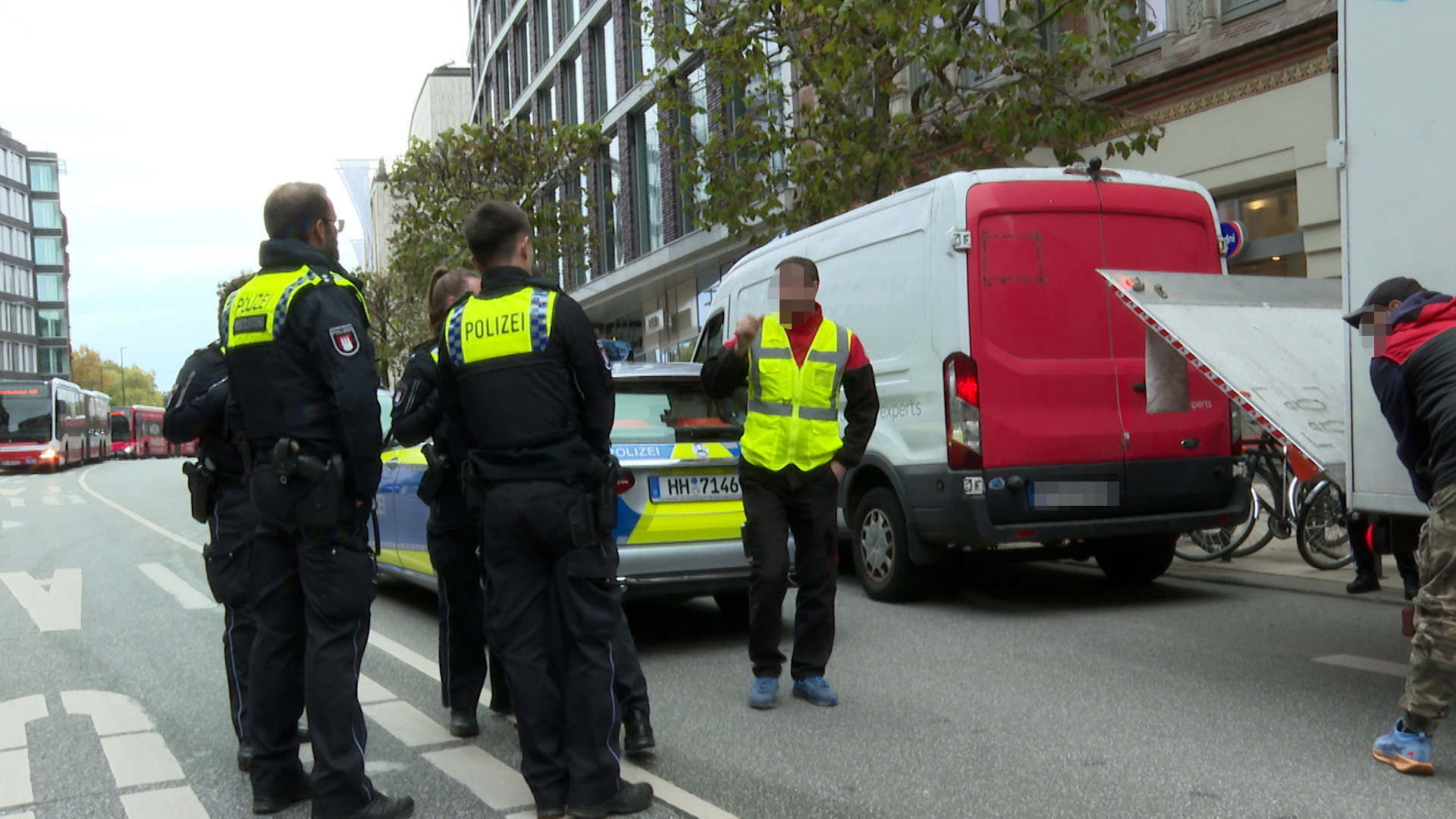 Der Transporter wurde kurz vor dem Unfall in Rotherbaum gestohlen.