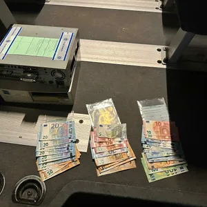Illegales Glücksspiel – Polizei durchsucht Gatsstätte in Eimsbüttel und wird fündig