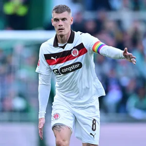 Eric Smith in einem Spiel für den FC St. Pauli