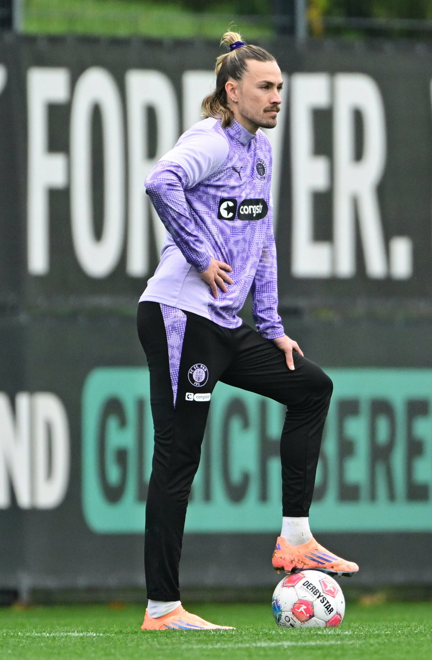 Jackson Irvine im St. Pauli-Training