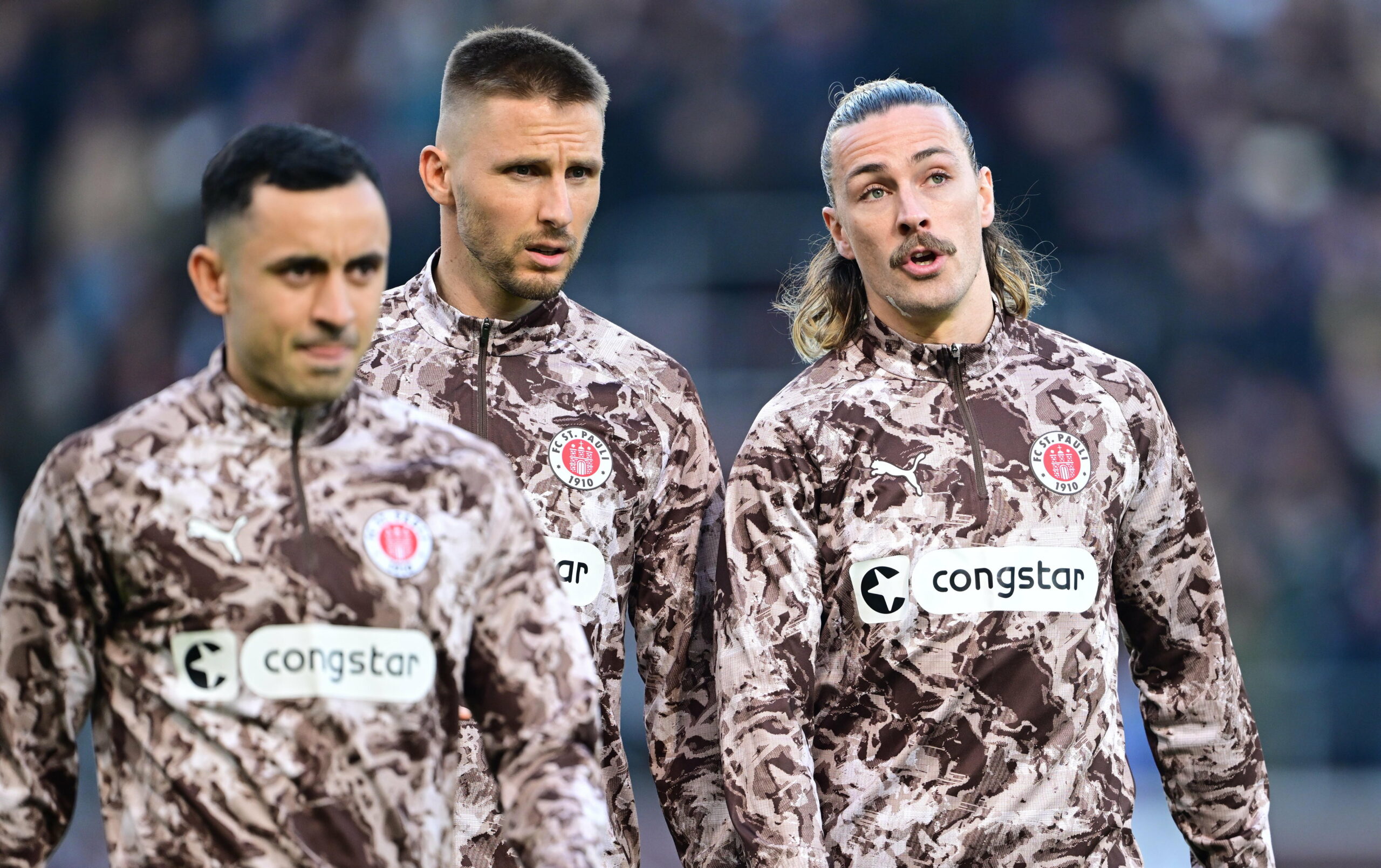 Karol Mets feierte gegen Hoffenheim seine Rückkehr, Jackson Irvine wartet noch aufs Comeback.