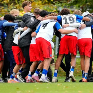 Die U19-Talente des HSV hüpfen im Kreis