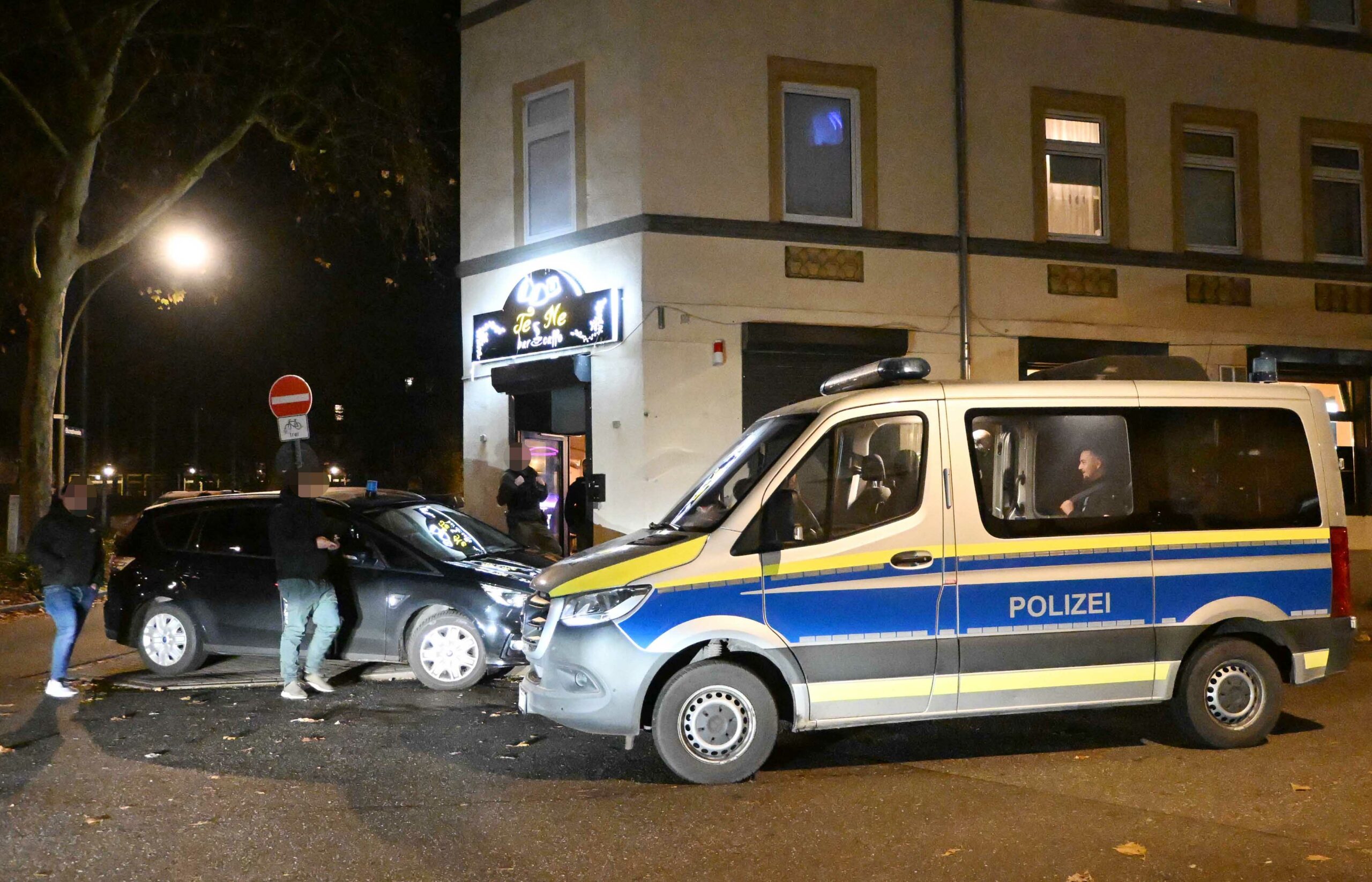 Razzia zur bekämpfung des illegalen Glückspiels im Norden und in Hambur. Mehrere Personen in Harburg vorläufig festgenommen