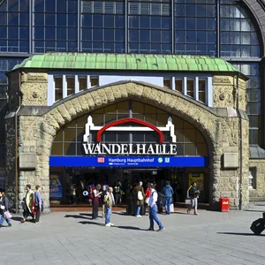 Mann stiehlt teure Cremes in wandelhalle und kam in U-Haft. es war nicht die erste Tat