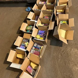 Illegale Vapes im Karton