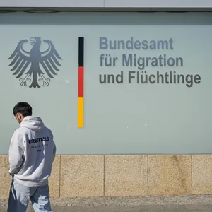 Im Oktober wurden deutlich mehr Asyl-Anträge von Syrern abgelehnt, als in den Monaten davor.