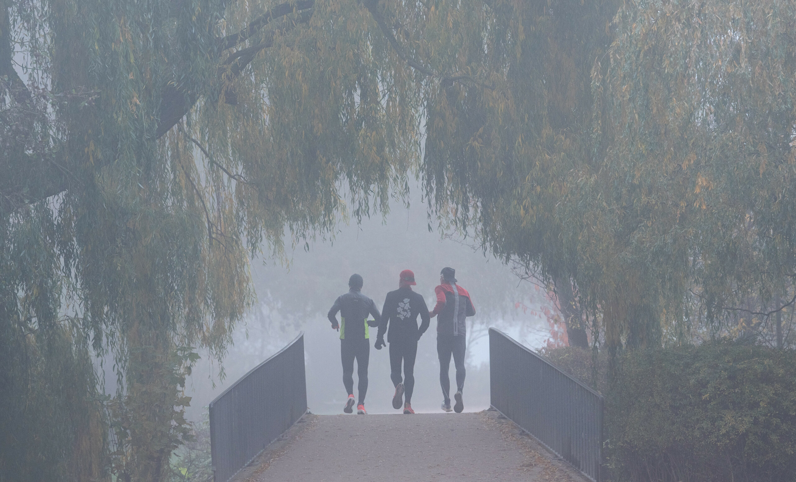 Vorsicht beim Joggen: Das Wetter in Hamburg bringt Frost und Glätte (Symbolbild).