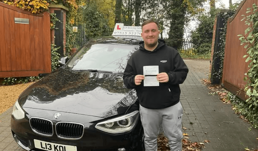 Weltmeister-fiel-sechsmal-durch-die-Pr-fung-Jetzt-hat-er-endlich-den-F-hrerschein