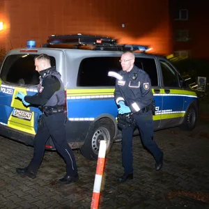 Beziehungsstreit bei Hamburg – Frau sticht Mann mit Messer nieder