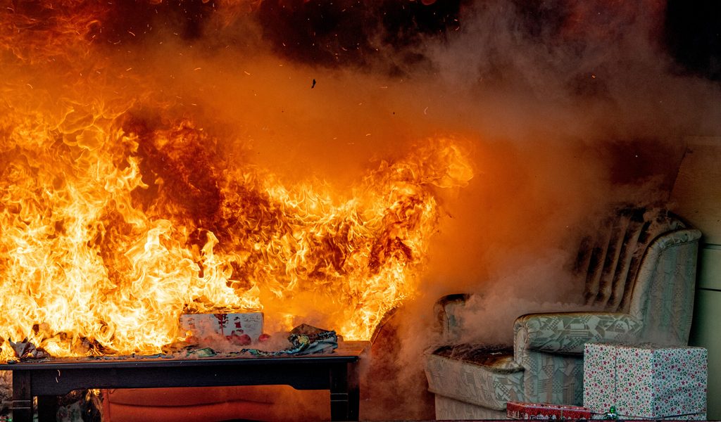 Brandgefahr-im-Haushalt-So-sch-tzen-Sie-sich-vor-Feuer-und-Strom