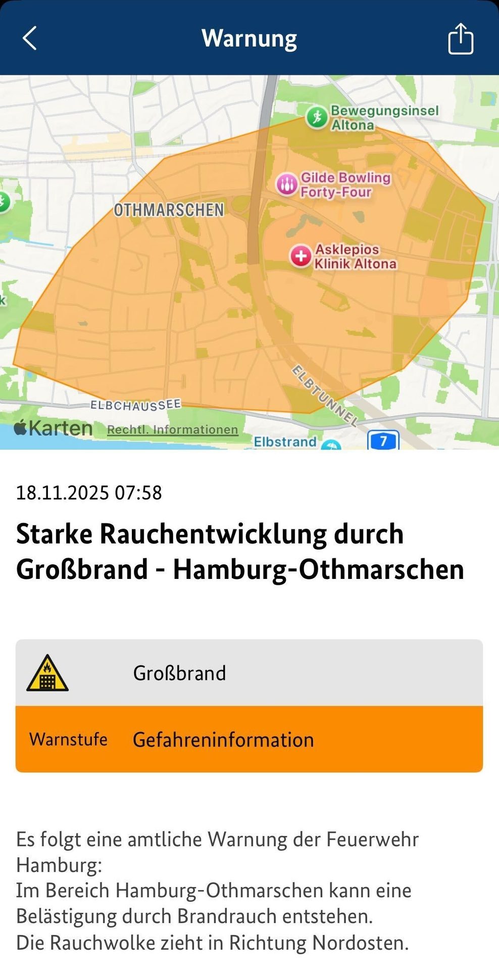 Wegen des Großbrands wurde die Bevölkerung über Warn-Apps gewarnt.
