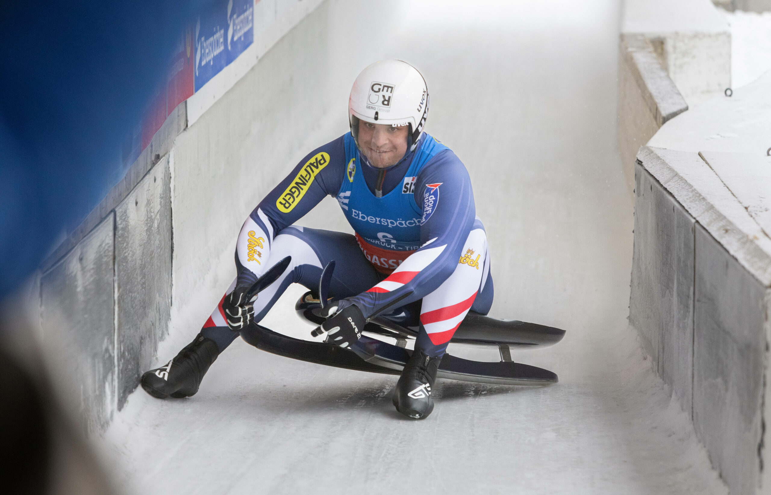 Jonas Müller auf der Eisbahn