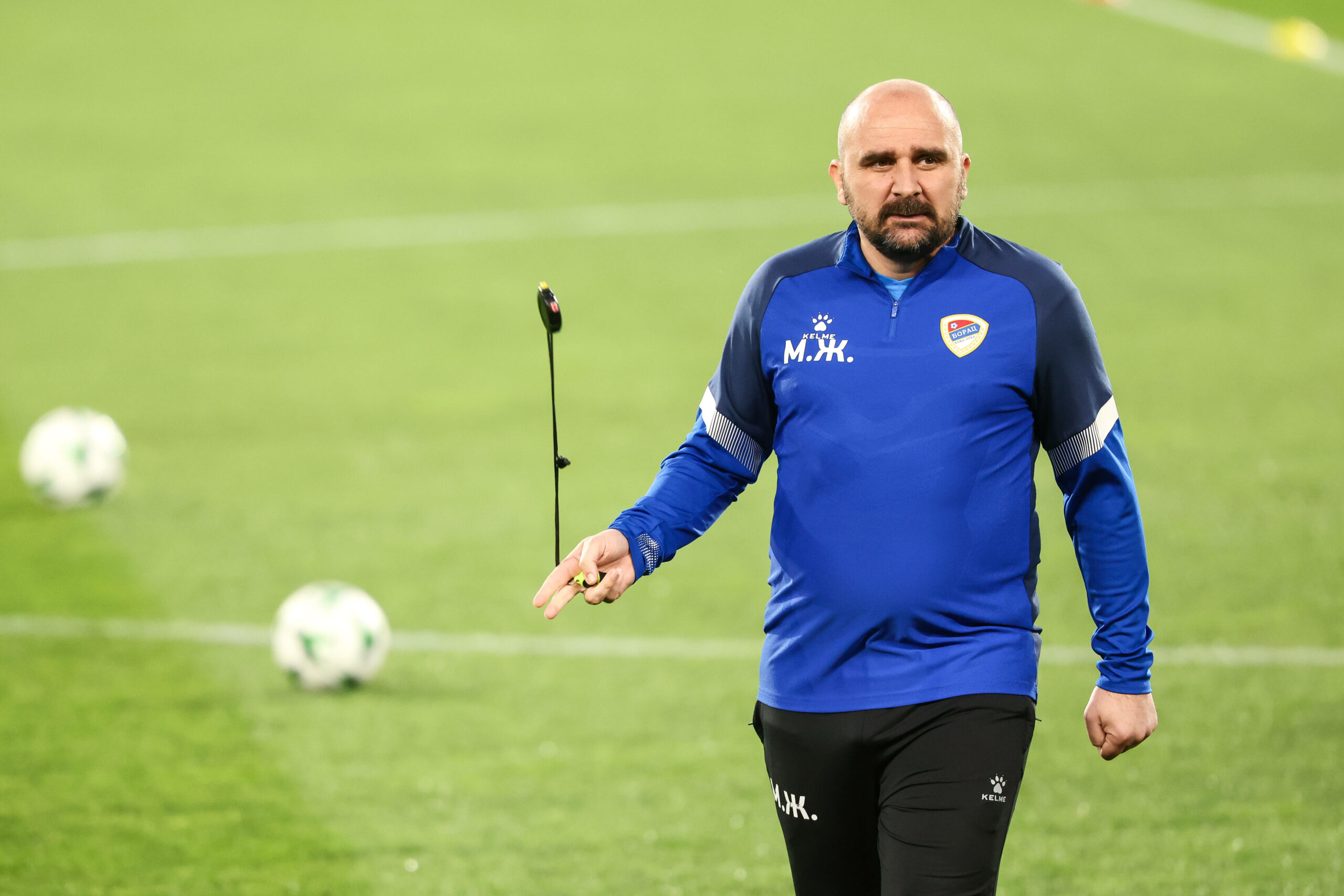 Der bosnische Trainer Mladen Zizovic (44) beim Training seines Vereins FK Radnicki 1923