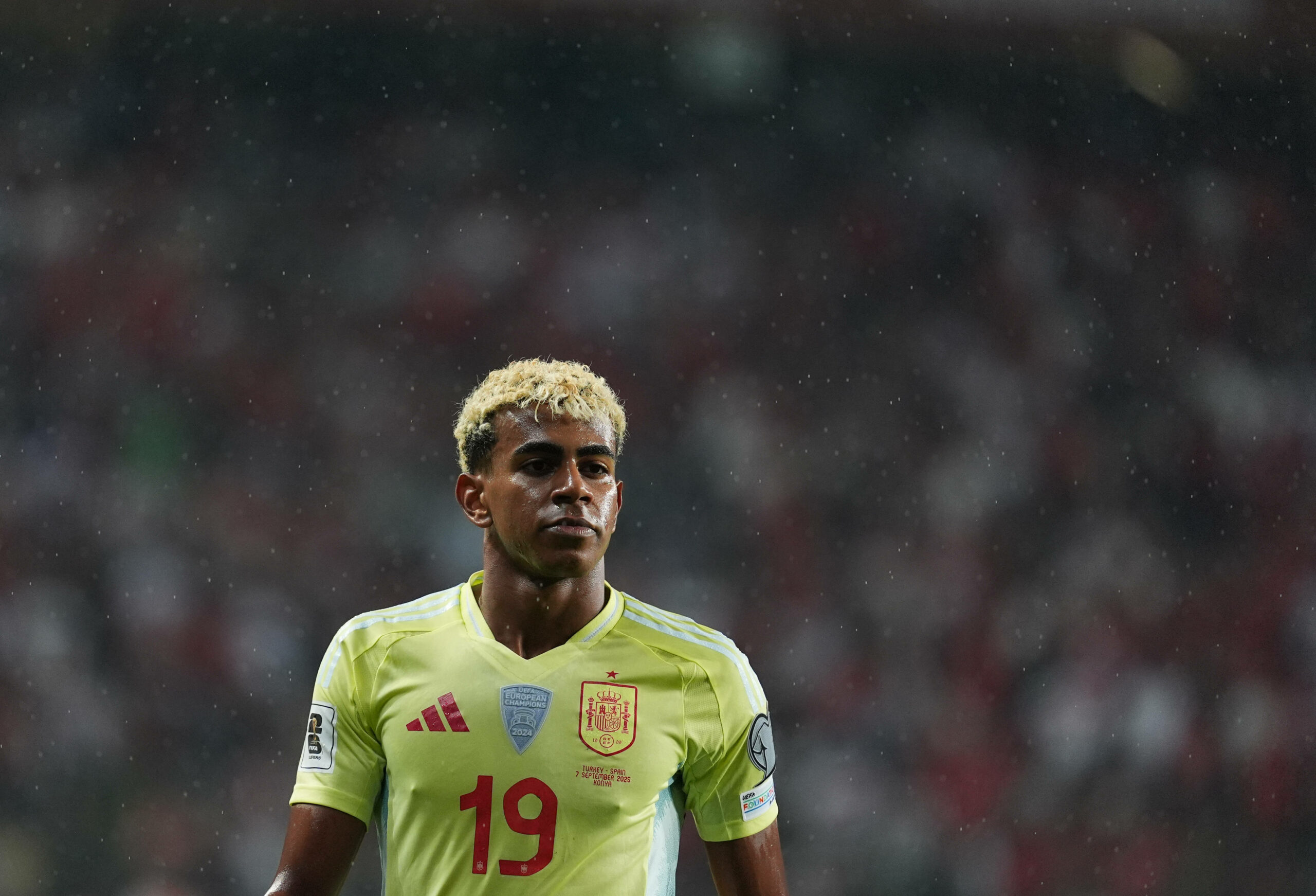 Lamine Yamal im Trikot der spanischen Nationalmannschaft