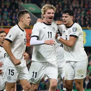 Nick Woltemade bejubelt ein Tor der deutschen Nationalmannschaft