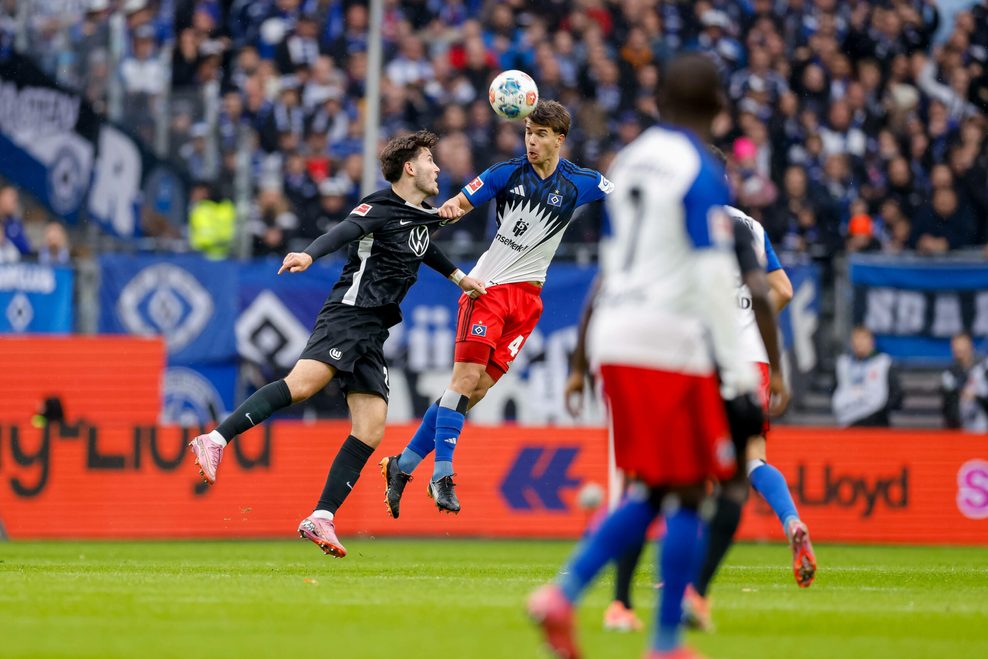 HSV-Profi Luka Vuskovic ist in Kopfballduellen kaum zu bezwingen.