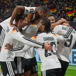 Deutschland jubelt über ein Tor in der WM-Qualifikation