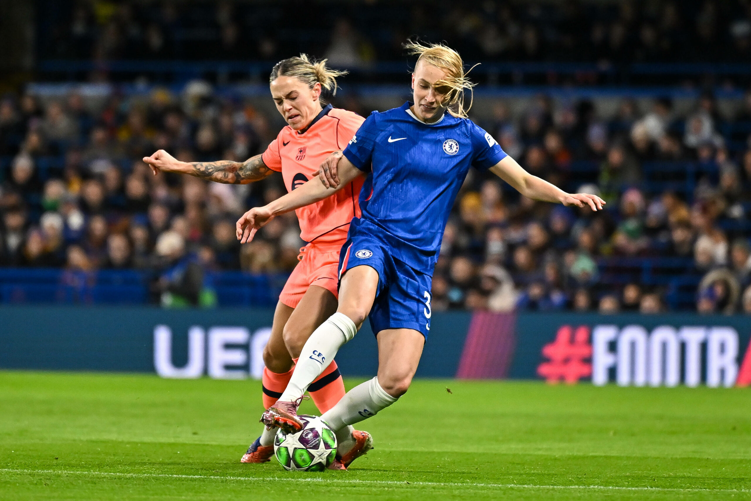 Aggie Beever-Jones im Duell