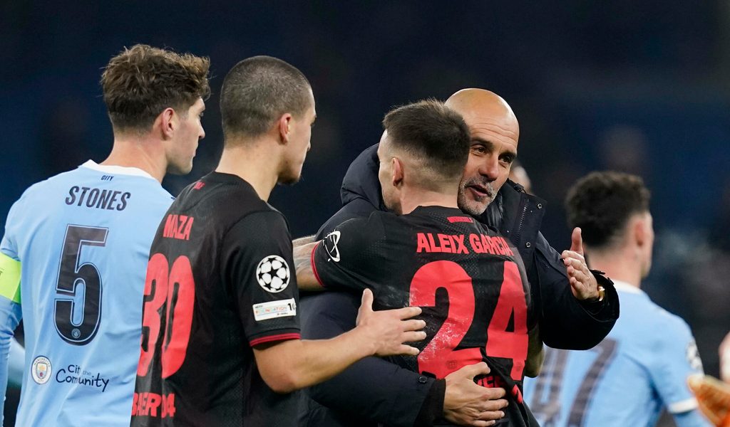 guardiola-gesteht-fehler-bei-aufstellung-und-machte-mit-b-elf-leverkusen-hei