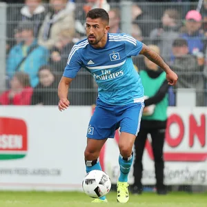 Kerem Derimbay im Testspiel-Einsatz für den HSV.