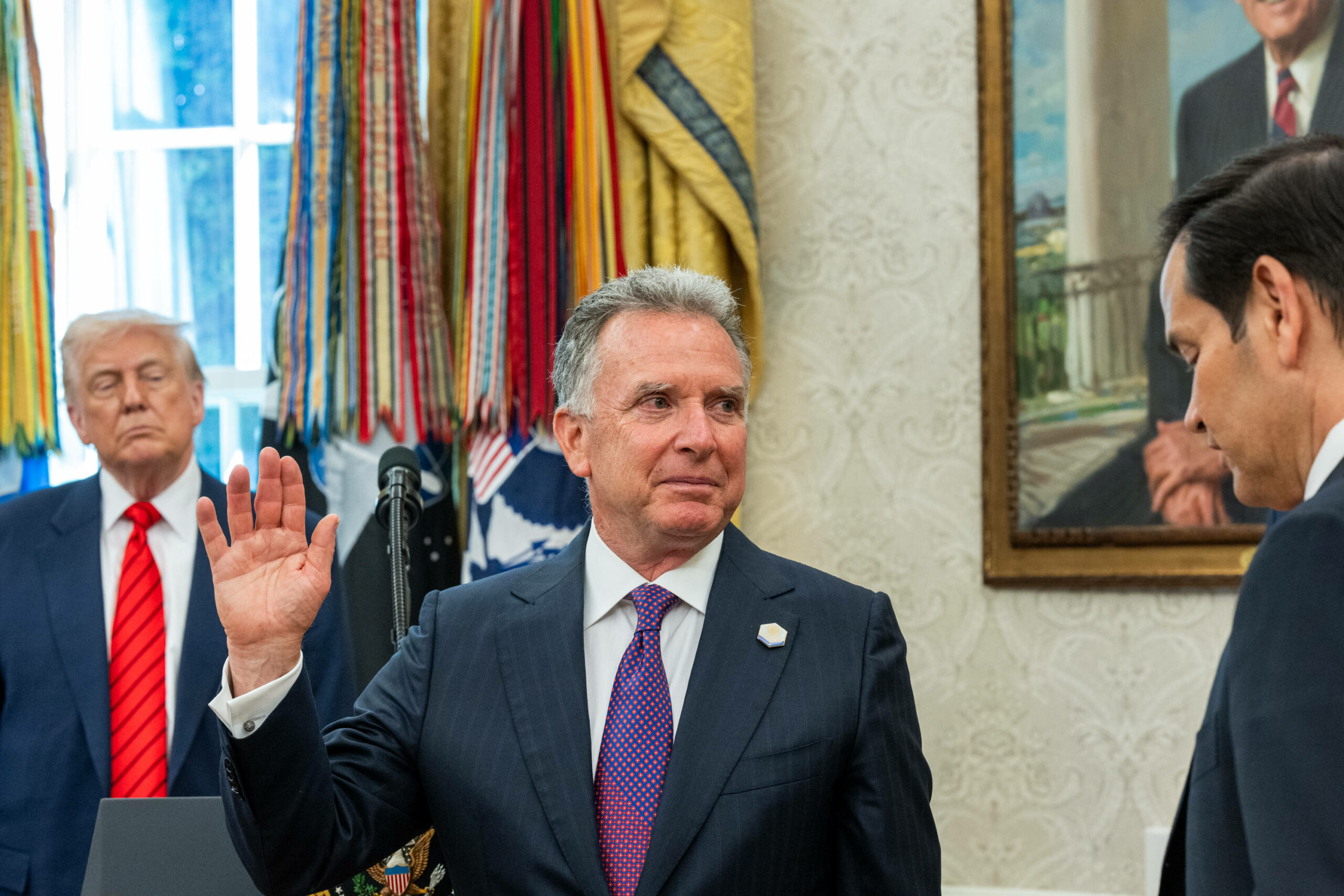 US-Präsident Donald Trump und der Sondergesandte Steve Witkoff. (Archivbild)