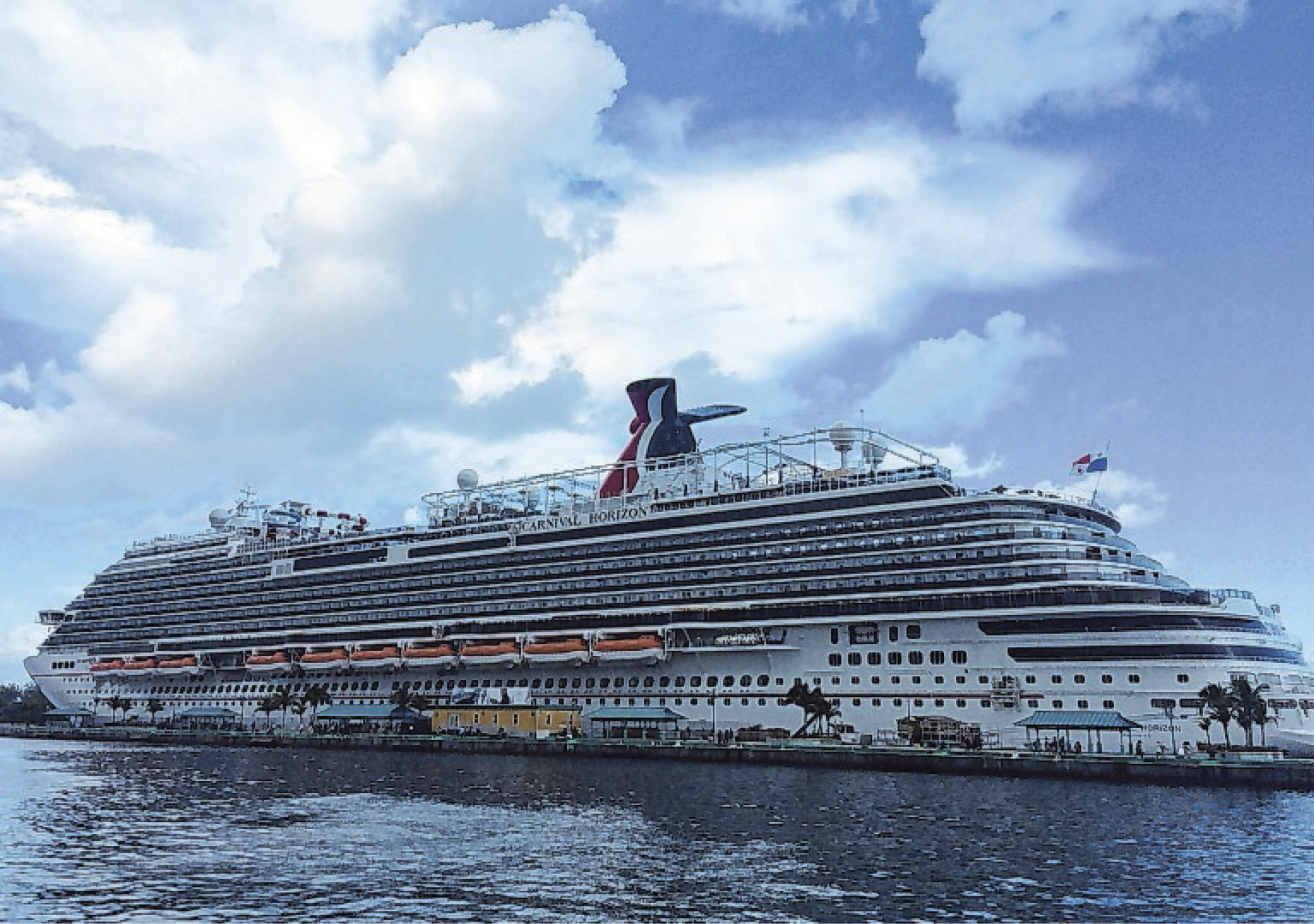 Ein Kreuzfahrtschiff