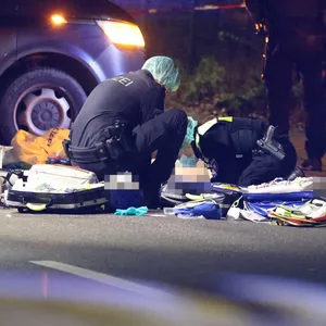 Alle Versuche, den Mann wiederzubeleben, bleiben erfolglos.