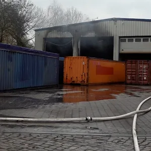 Eine Lagerhalle in Wilhelmsburg brannte.