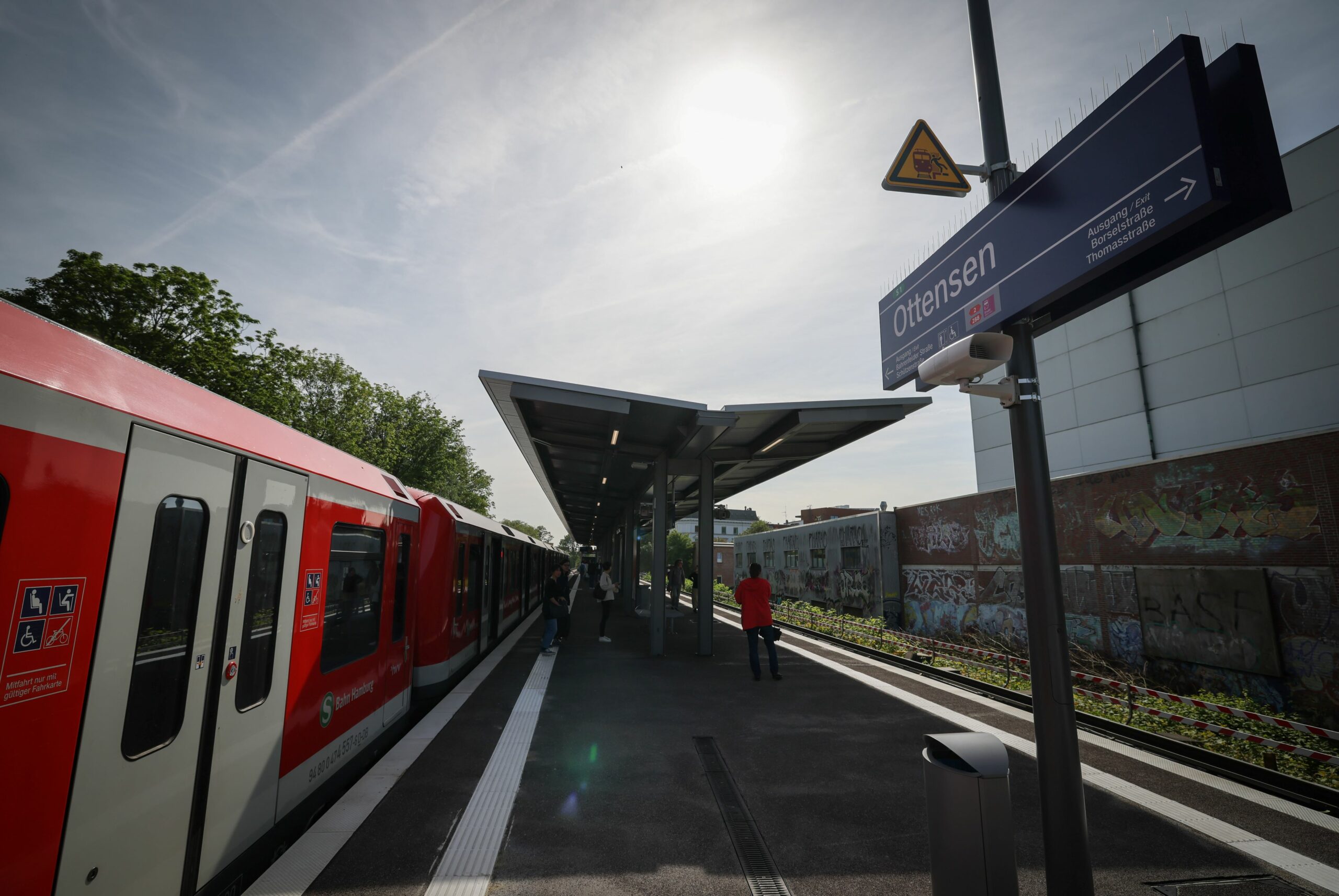 Die S-Bahn-Station Ottensen in Hamburg (Archivbild).