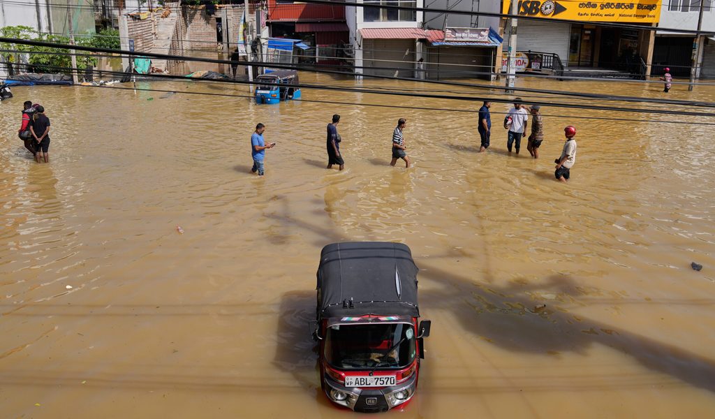 zyklon-in-urlaubsparadies-hunderte-tote-und-vermisste
