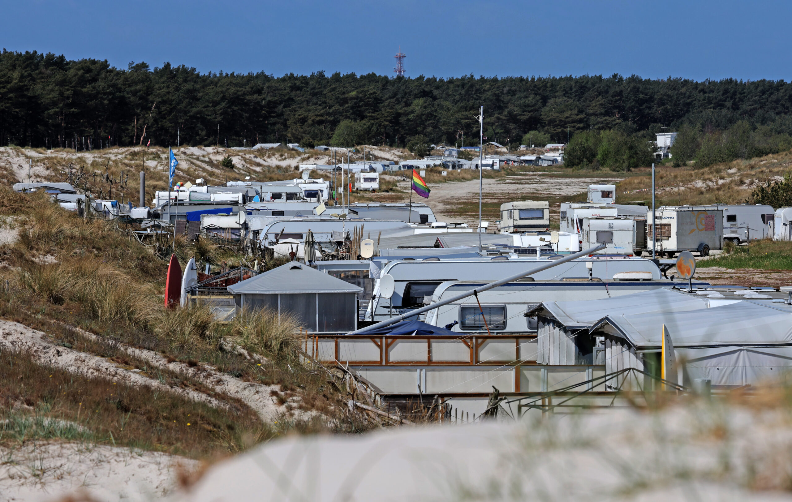 Der Campingplatz in den Dünen an der Ostsee.