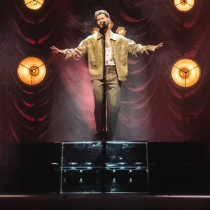 Calum Scott spielte am Donnerstag in der Barclays Arena.