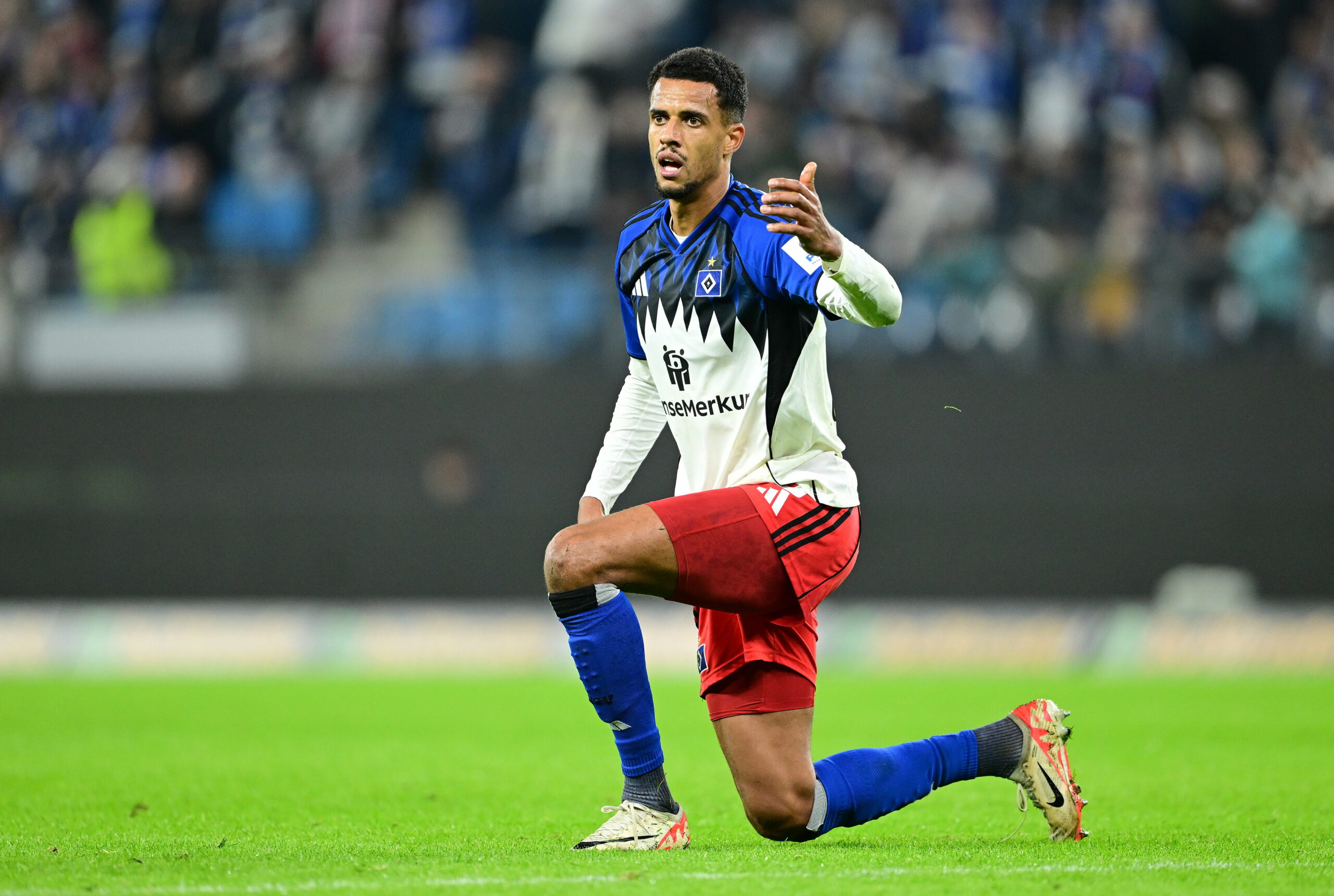 Robert Glatzel im Volksparkstadion
