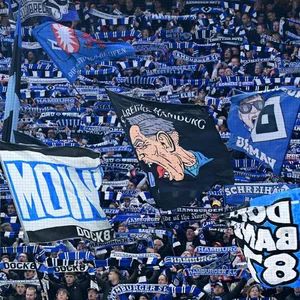 HSV-Fans im Volksparkstadion