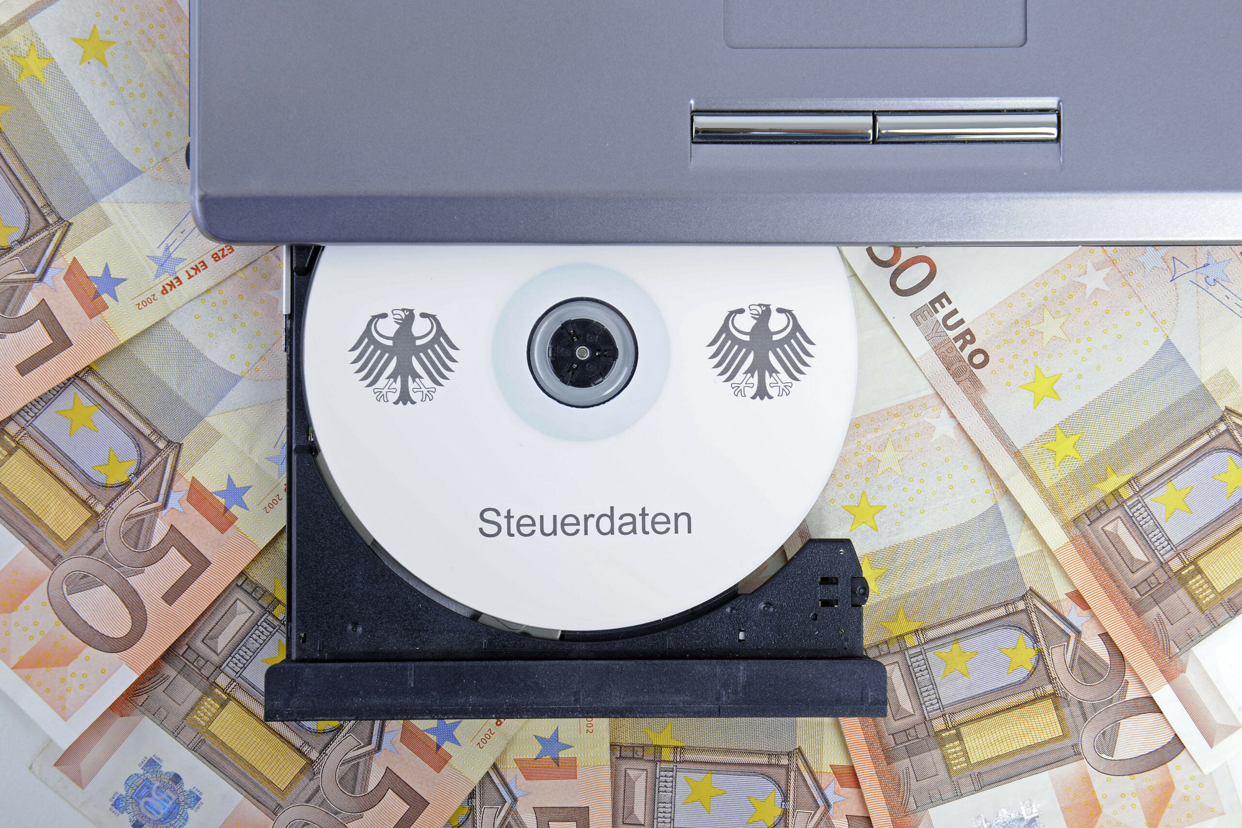 Steuerdaten CD Laufwerk