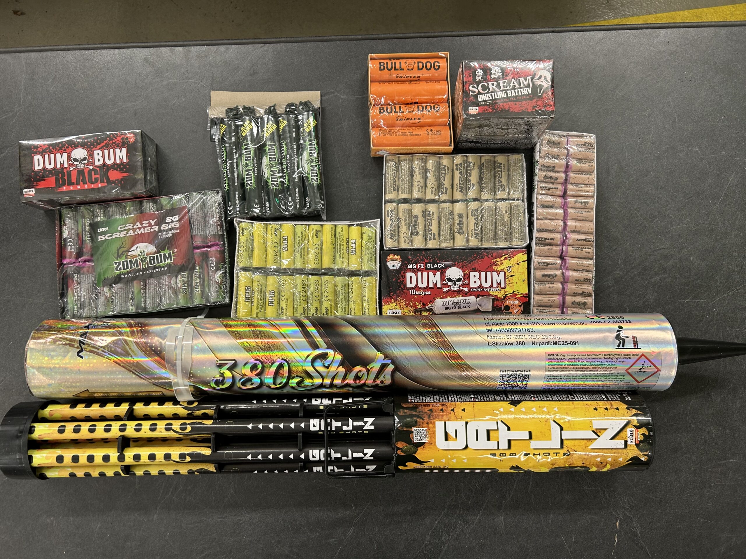 Sichergestellte illegale Pyrotechnik (Archivbild).