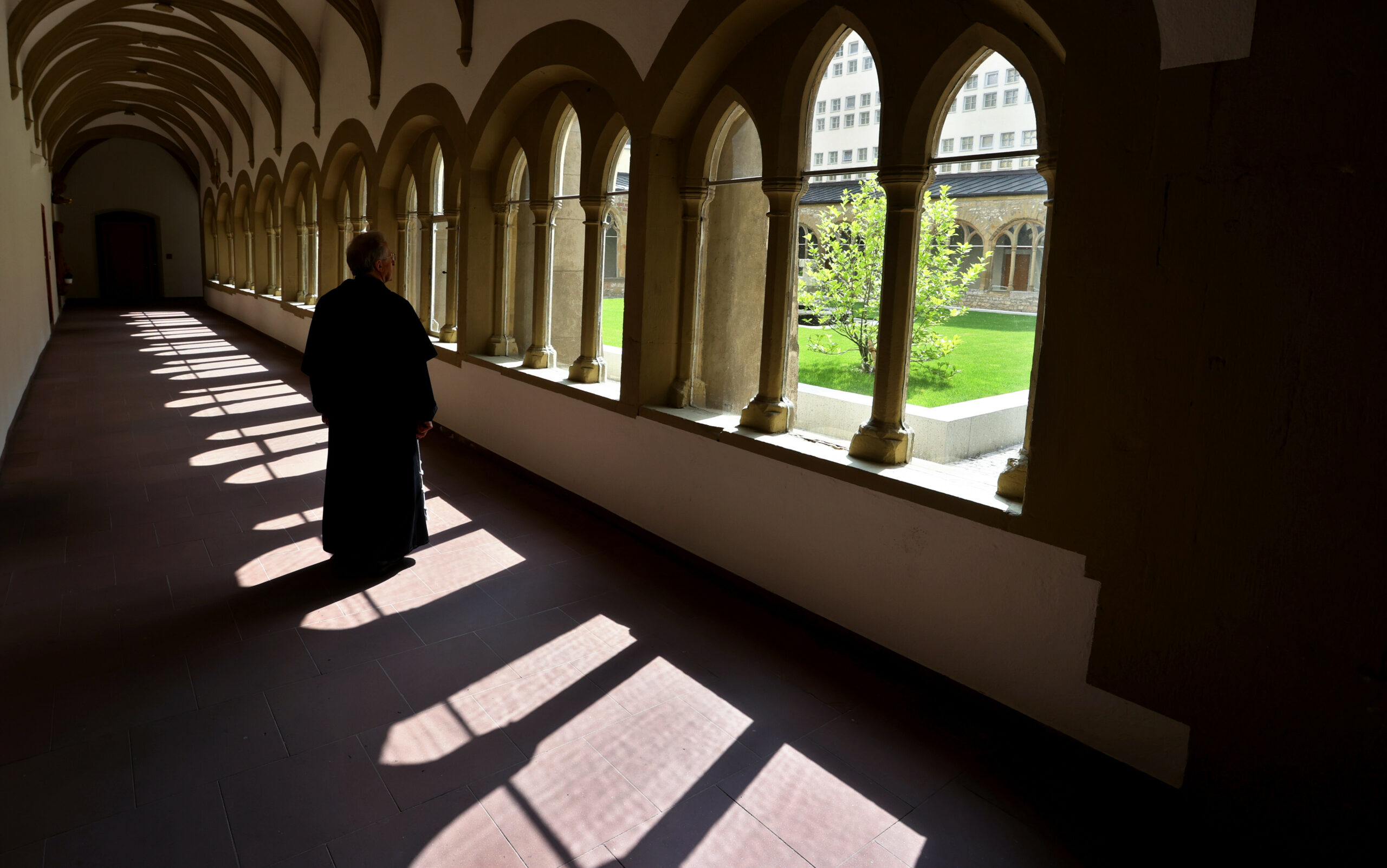 Ein Mönch im Kloster. (Symbolbild)