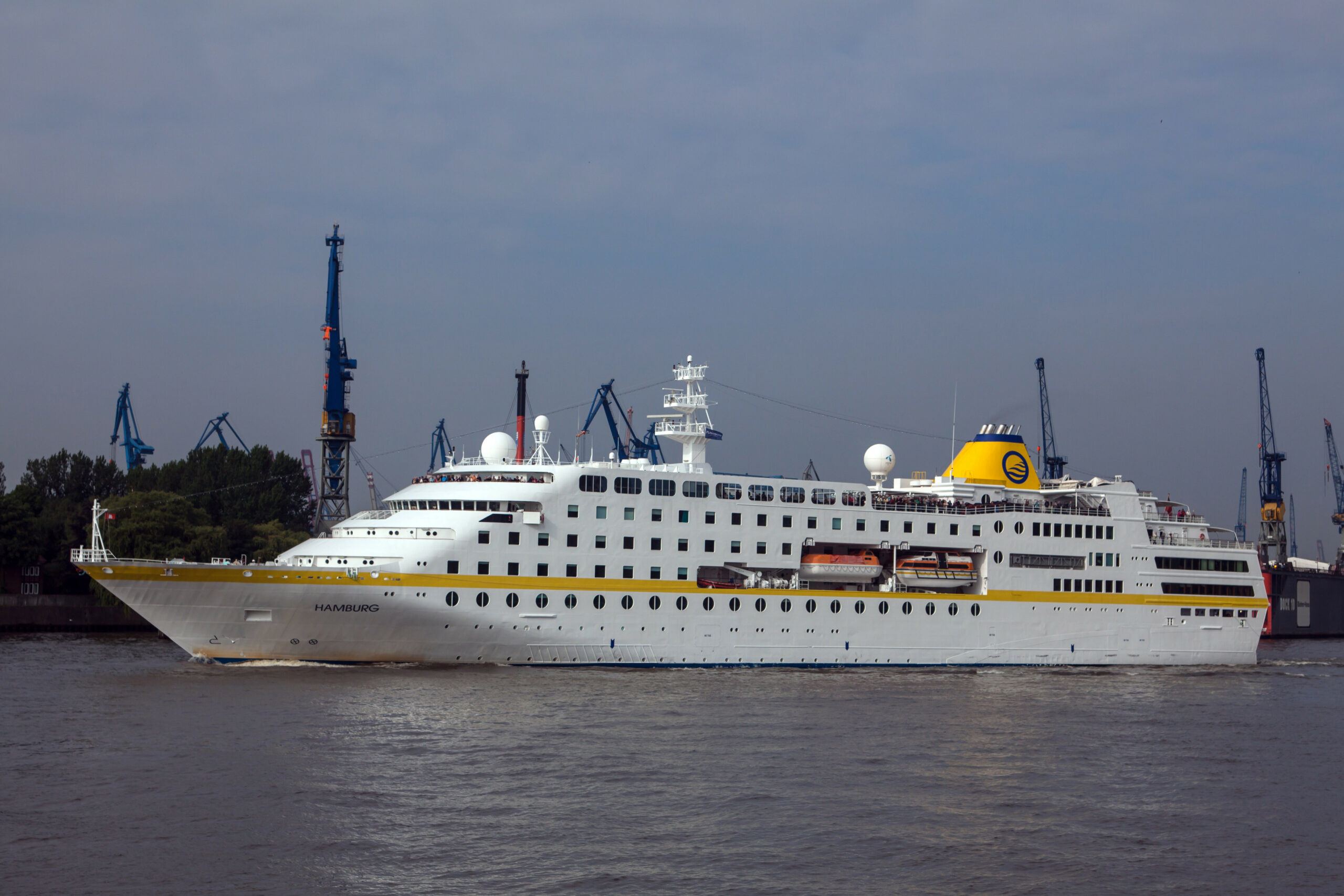 Das Kreuzfahrtschiff MS „Hamburg“