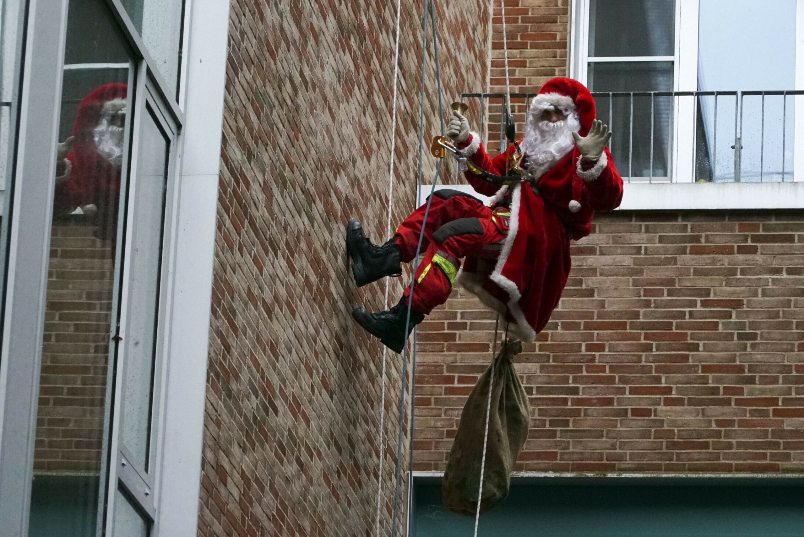 Weihnachtsmann Krankenhaus