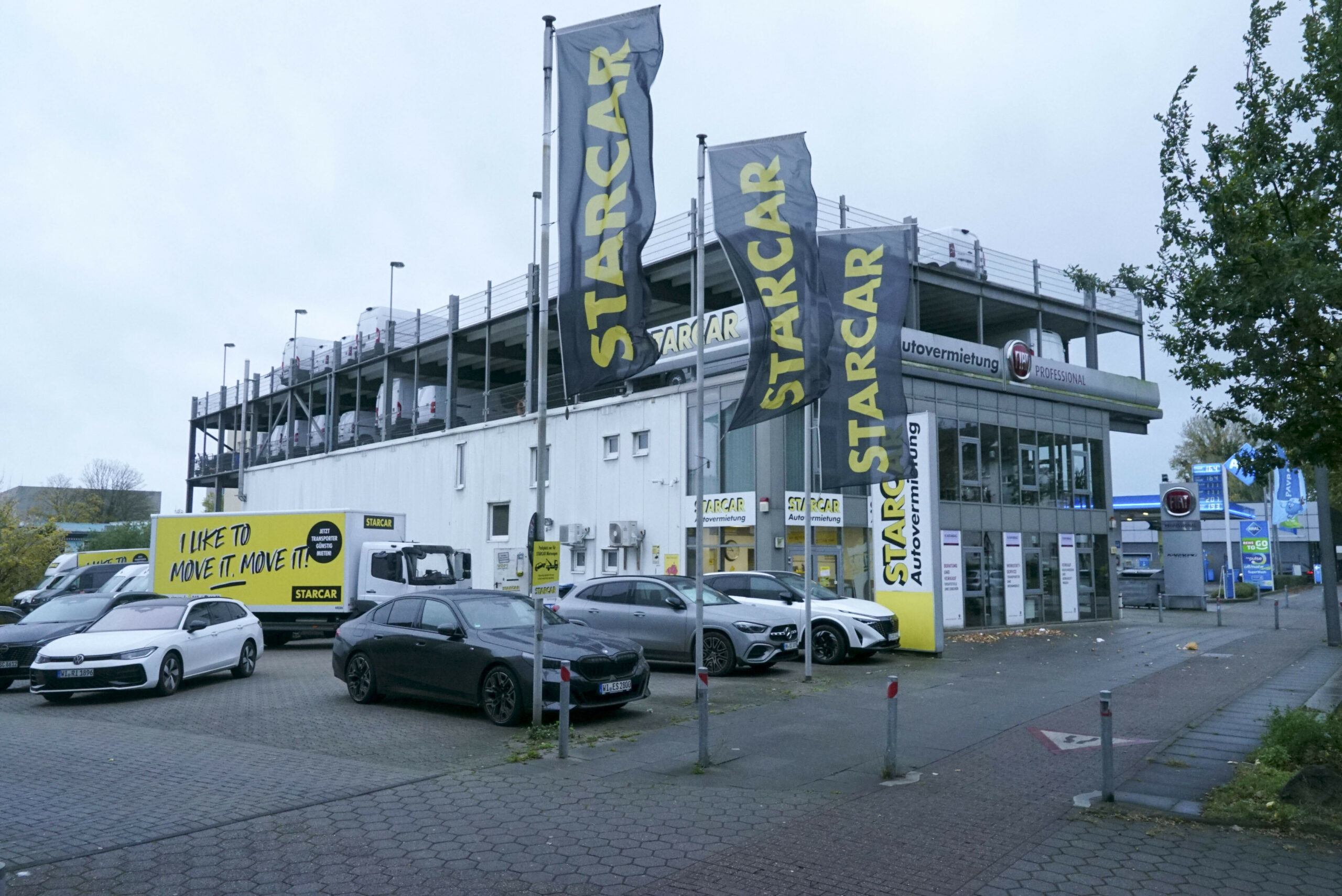 Der Hamburger Autovermieter Starcar