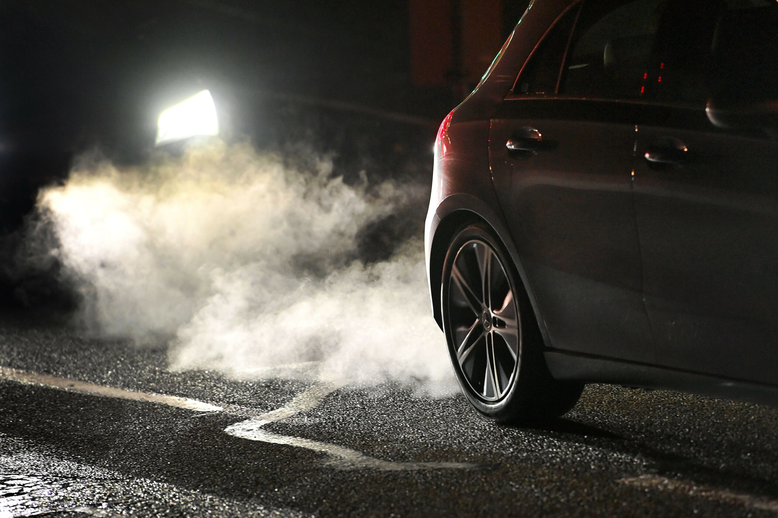 Das Verbrenner-Aus soll doch nicht kommen, so ein Medienbericht. (Symbolbild)