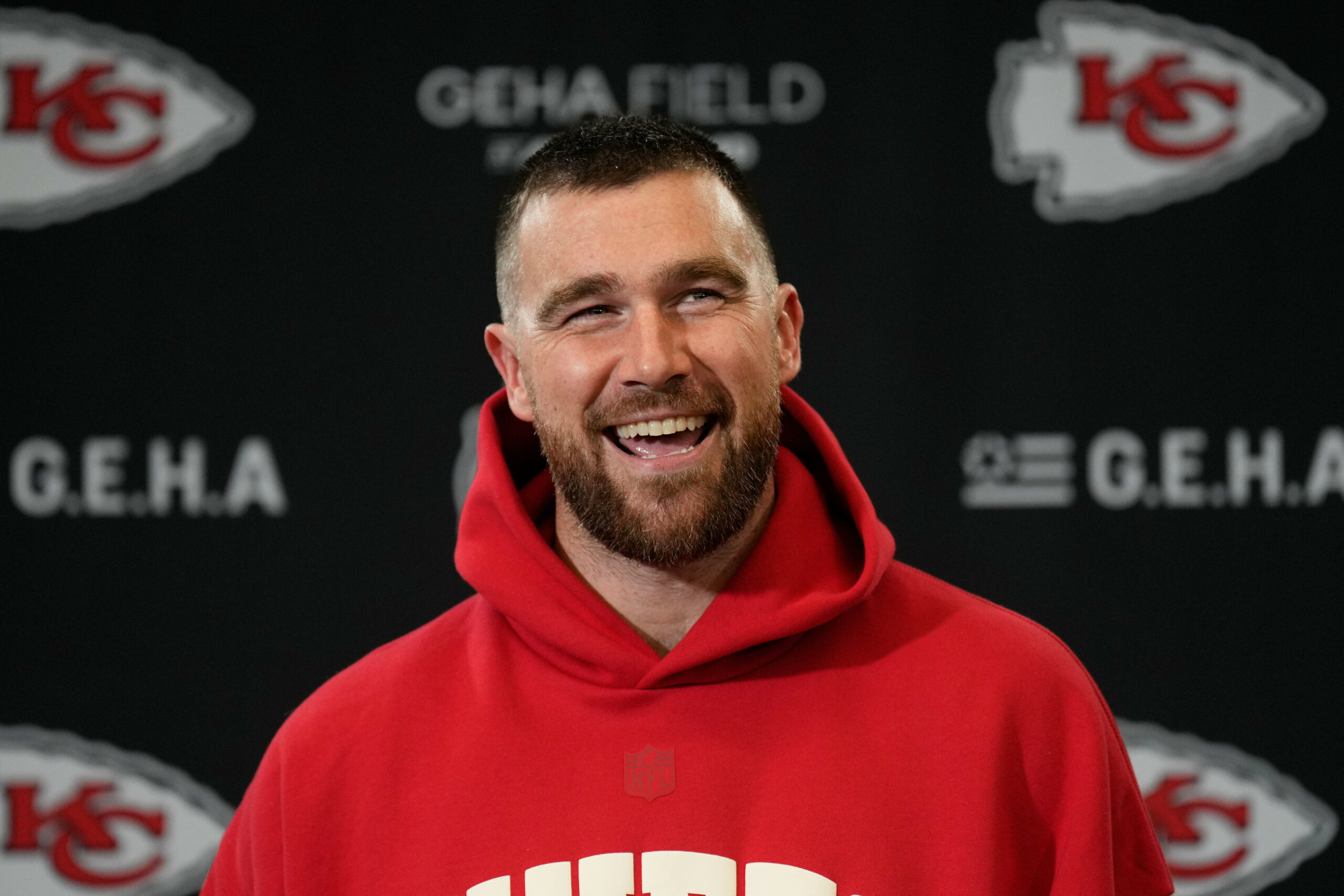 Travis Kelce nach dem Football Spiel gegen die Denver Broncos.