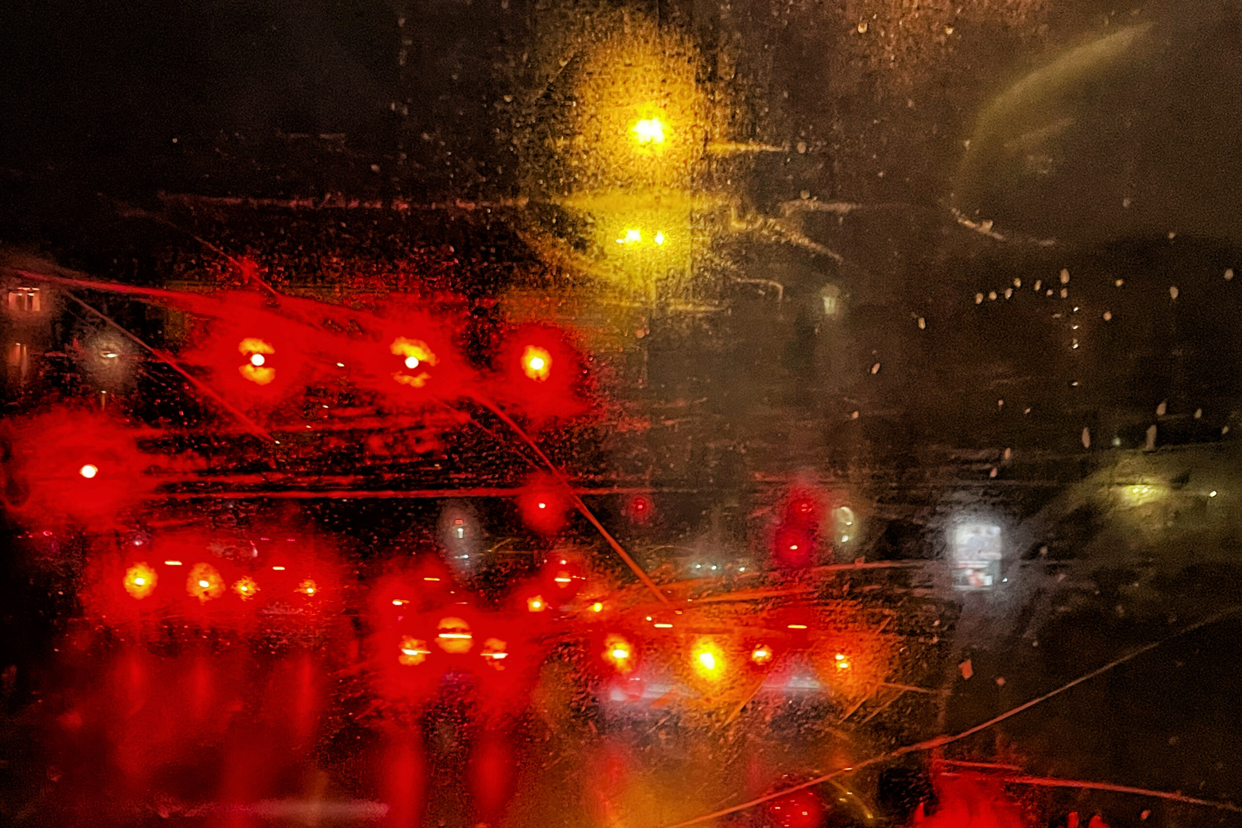 Beschlagene Scheiben in einem Auto