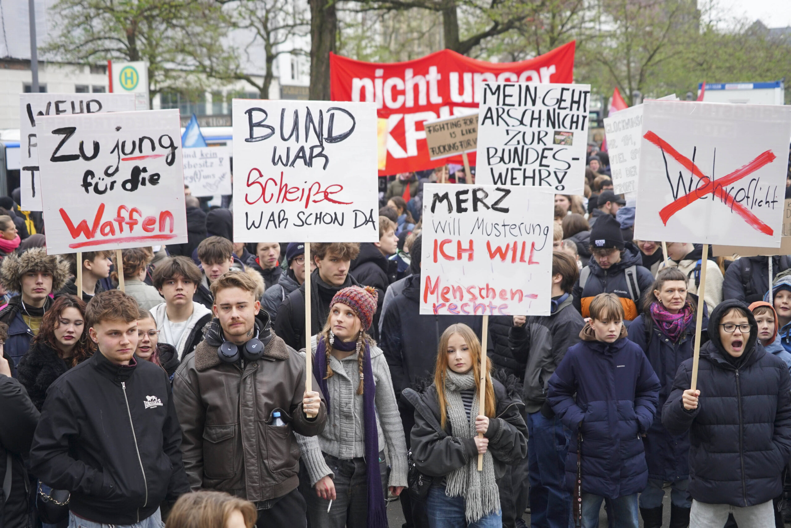 Demo gegen Wehrpflicht