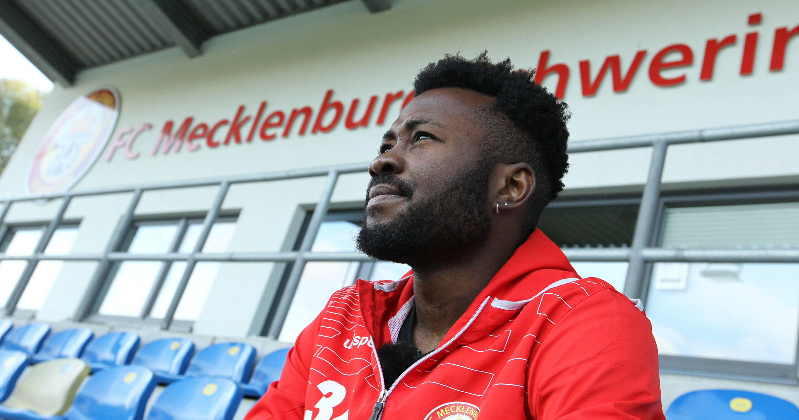 Nelson Mandela Mbouhom