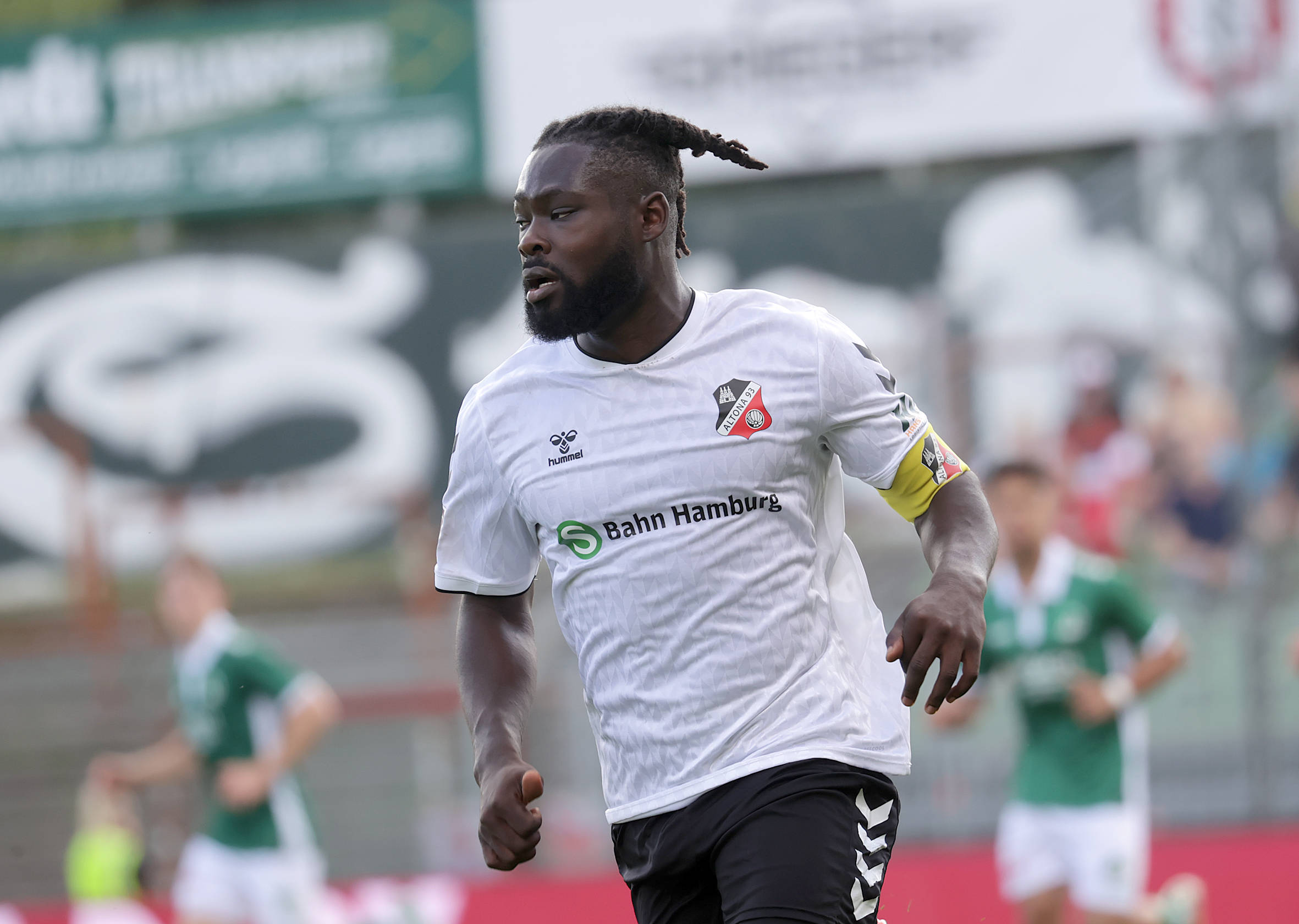 Altonas Kapitän Michael Ambrosius verletzte sich in Bremen.