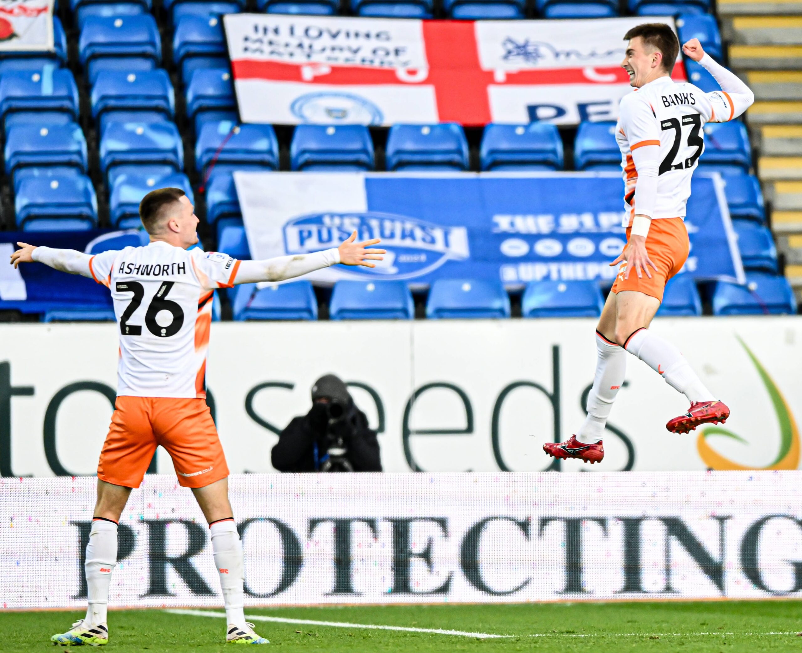 Scott Banks bejubelt ein Tor für Blackpool