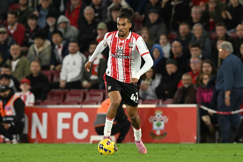Damion Downs im Southampton-Triko