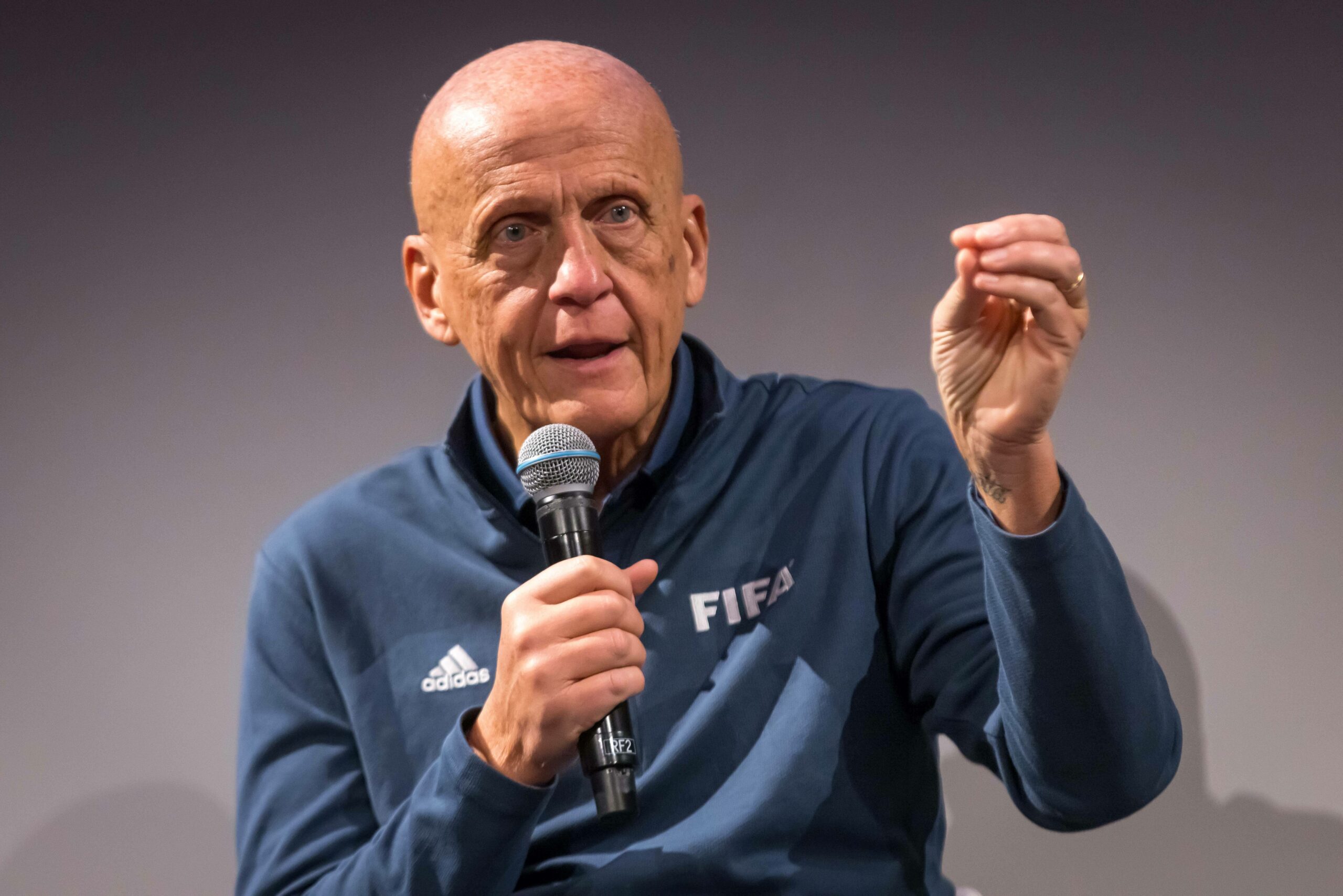 Pierluigi Collina spricht